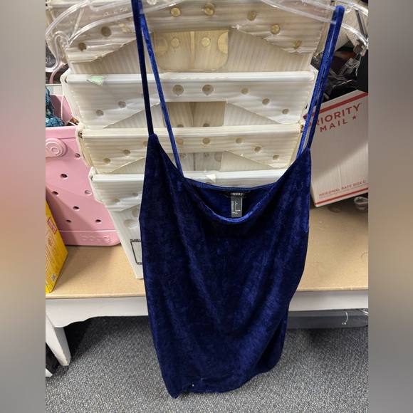 Forever 21 velvet dress L // 100233 - Picture 1 of 2